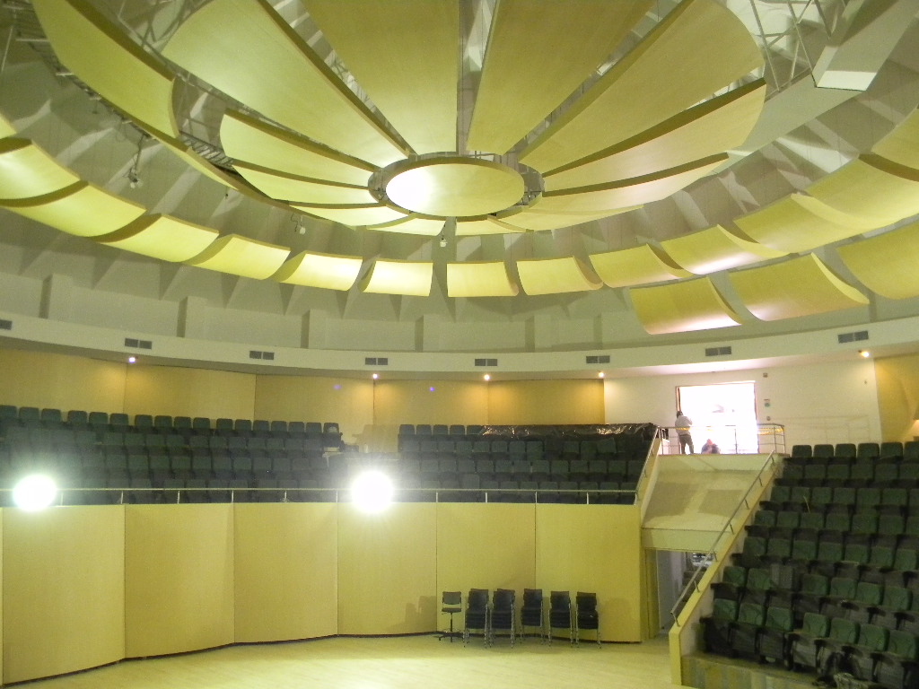 COLEGIO ALEMAN DE MEDELLIN AUDITORIUM MAXIMUM