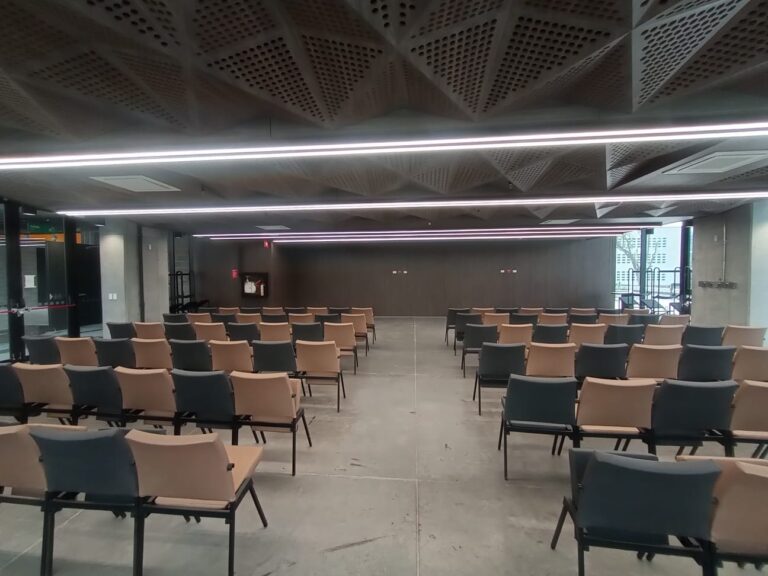 Acondicionamiento y Aislamiento Acústico en la Universidad Nacional de Colombia